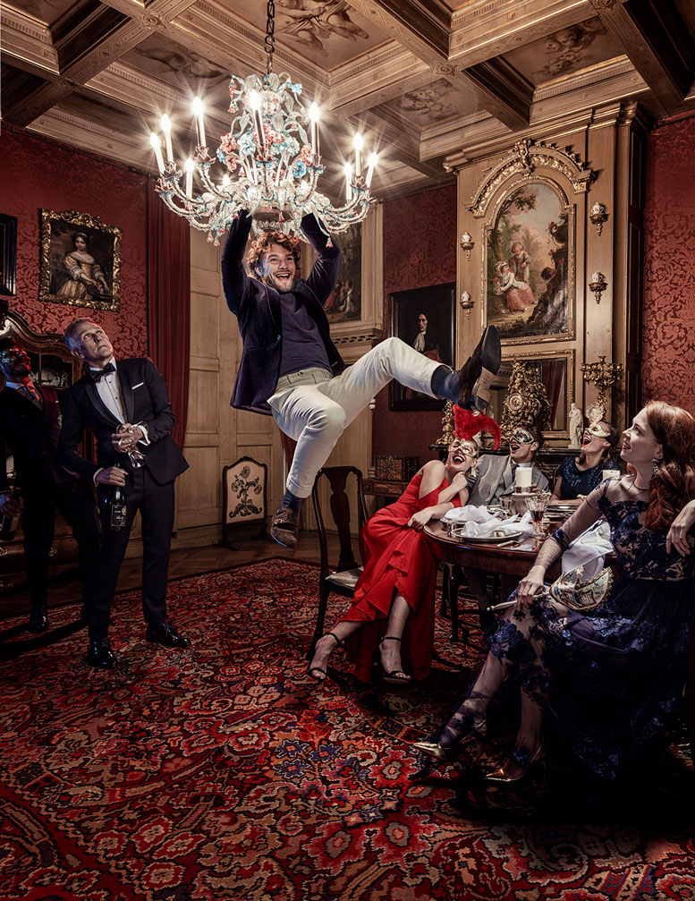 Martin Dijkstra, Amsterdam, photographer, director, surrealism, Van Gils, Schiphol, post-production, art direction, stills, studio, vigorous and vibrant results